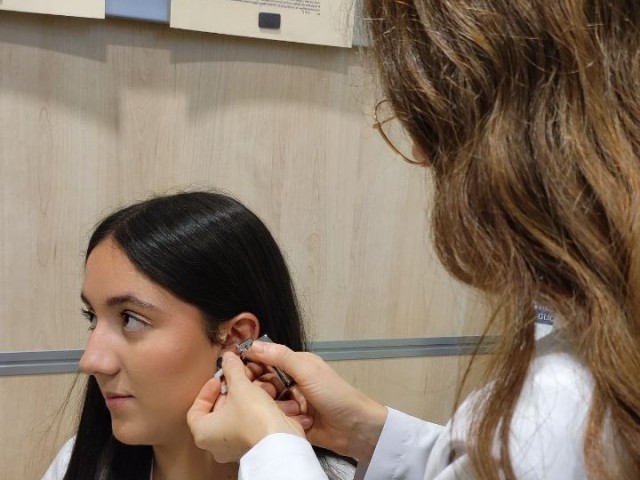 Perforación de oreja