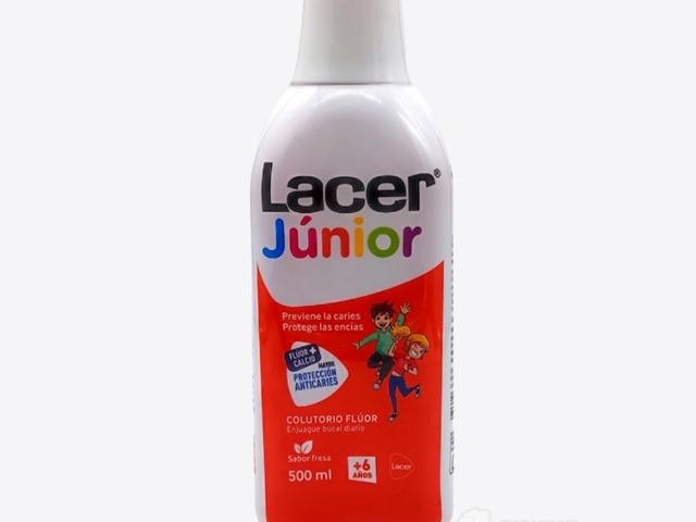 Lacer Junior colutorio sabor fresa 500 ml