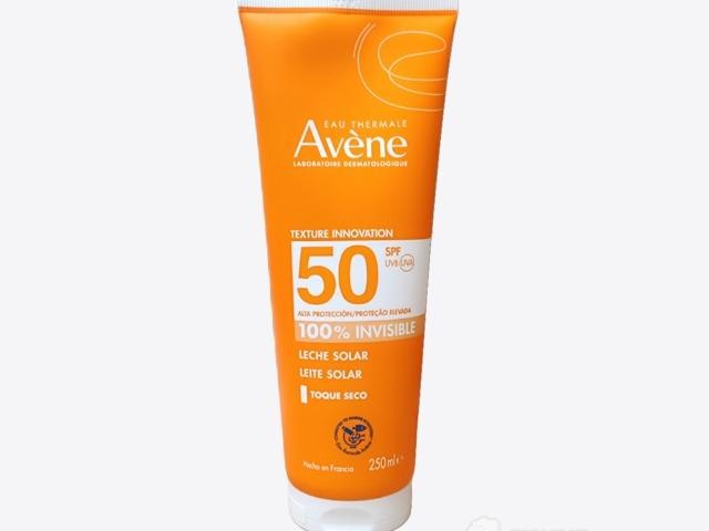 Avene leche solar SPF 50 100% invisible 250 ml